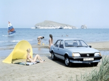 Opel Ascona (C1) 4-Kapı 1981 08